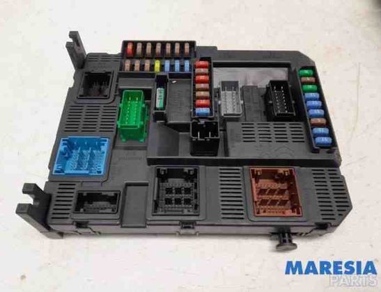 CITROËN C4 Cactus 1 generation (2014-2024) Motorstyrenhet ECU 9800913080,9811545080,9807531680,1613248880,V29059263A,1612139080,1669607580 27762889