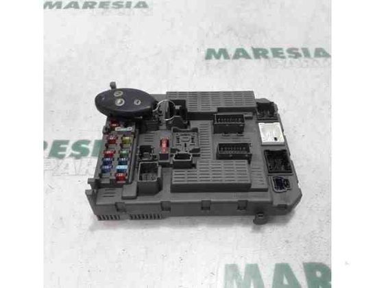 CITROËN C5 1 generation (2001-2008) Säkringsbox 6580F0,6580F1,9649301580 27779481