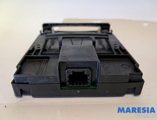 RENAULT Scenic 3 generation (2009-2015) Motorstyrenhet ECU 285909828R,487004399R,7701209427,8200604932,237100745R,251503211R,251506978R,284B12041R,8200589080 32829173