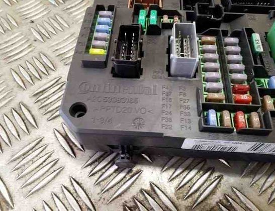 CITROËN C4 Picasso 2 generation (2013-2018) Säkringsdosa 9806687980,A2C53383165 26210833