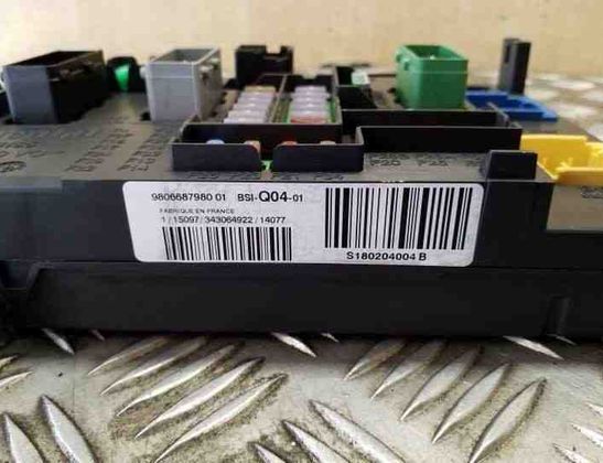 CITROËN C4 Picasso 2 generation (2013-2018) Säkringsdosa 9806687980,A2C53383165 26210833