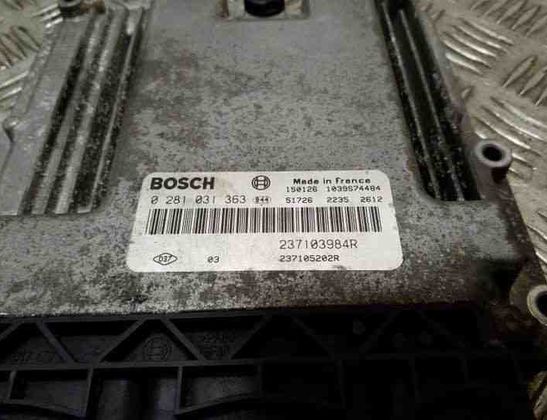 RENAULT Trafic 3 generation (2014-2023) Motorstyrenhet ECU 0281031363,237103984R,237105202R 26212801
