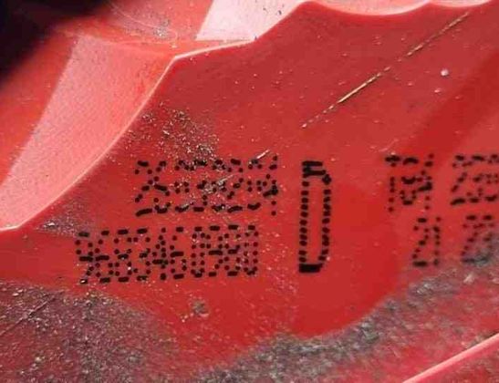 PEUGEOT 3008 1 generation (2010-2016) Höger Baklucka Bakljus 9683460980 24173315