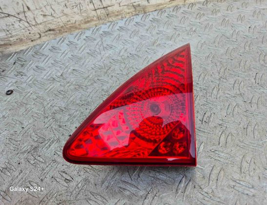 PEUGEOT 3008 1 generation (2010-2016) Bakre höger bakljuslampa 9683460980 26830085