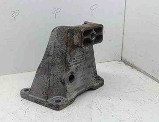 BMW 5 Series E60/E61 (2003-2010) Växellådsfäste 6761108,24168110 31901195