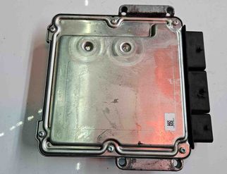 RENAULT Trafic 3 generation (2014-2023) Motorstyrenhet ECU 237103984R 23132768