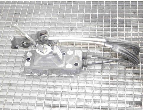 VOLKSWAGEN Scirocco 3 generation (2008-2020) Växlingsmekanism 1K0711049CJ 20666254