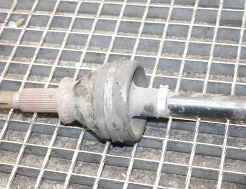 MASERATI Ghibli 3 generation (2013-2024) Bakre höger drivaxel 06700054530 24956553