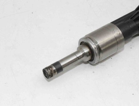 BMW Z4 E89 (2009-2017) Bränsleinsprutare 7597870,0261500109 27532615