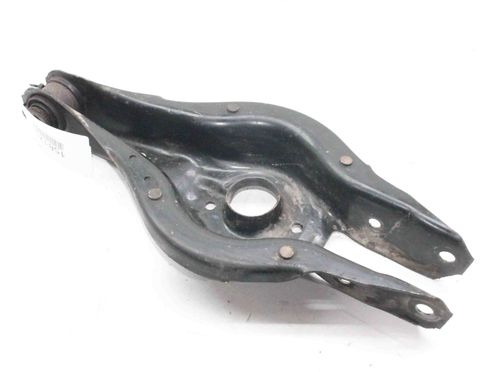 BMW 1 Series F20/F21 (2011-2020) Bakre höger H-formad gaffel 6867540 28276076