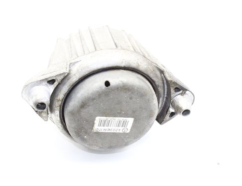 MERCEDES-BENZ C-Class W204/S204/C204 (2004-2015) Motorfäste på höger sida A2122406417 32998265