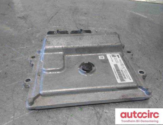 PEUGEOT 208 Peugeot 208 (2012-2015) Vänster strålkastarfäste 9810336180,1612246480 30849411