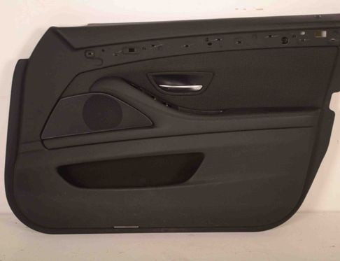 BMW 5 Series F10/F11 (2009-2017) Främre höger dörrpanel 1777774 10003754