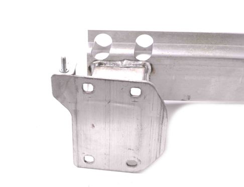 BMW X6 G06 (2019-2024) Bakre krockförstärkningsstång 7420657 11682215