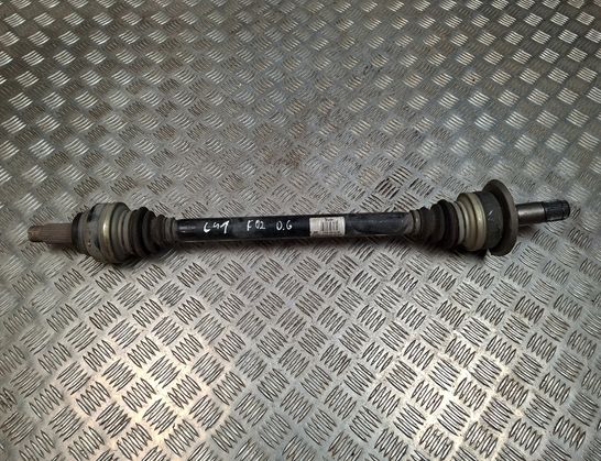 BMW 7 Series F01/F02 (2008-2015) Bakre höger drivaxel 7566086 32953730