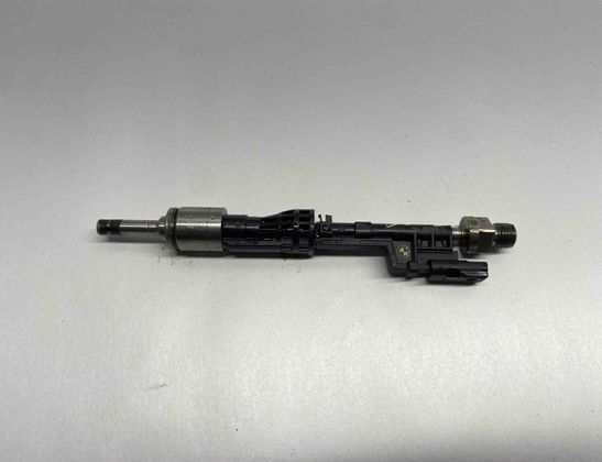 BMW 5 Series F10/F11 (2009-2017) Bränsleinsprutare 7597870,0261500109,13647597870 22161336