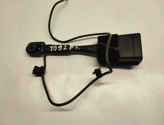 BMW 2 Series Active Tourer F45 (2014-2018) Främre vänster sätesspänne 7313299 29400417