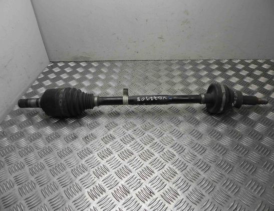 MASERATI Ghibli 3 generation (2013-2024) Bakre höger drivaxel 06700054530,670005453 23457023