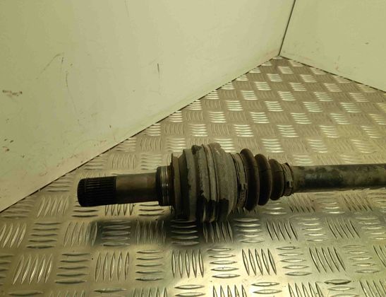 PORSCHE Panamera 970 (2009-2016) Bakre höger drivaxel 97033202402 23485919