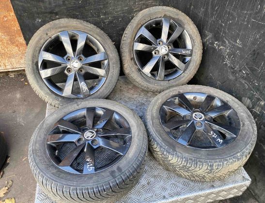 SKODA Citigo 1 generation (2011-2020) Hjulsats (utan däck) 1ST601025 27993911