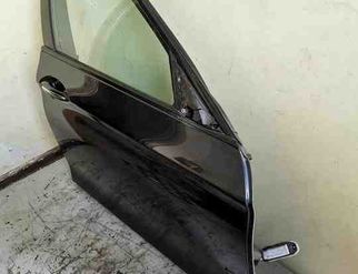 BMW 5 Series F10/F11 (2009-2017) Höger främre dörr 30324685