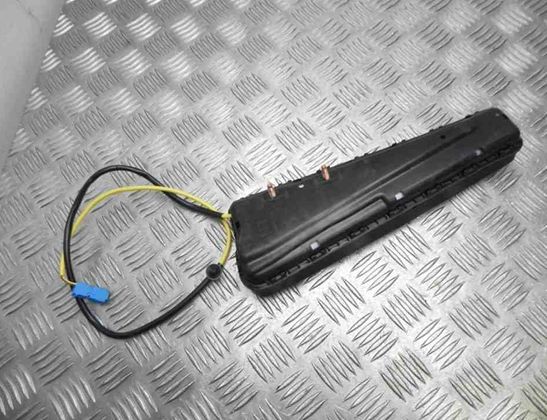 BMW X1 F48/F49 (2015-2023) Krockkudde för fotgängare (SRS) 7374505 31279608