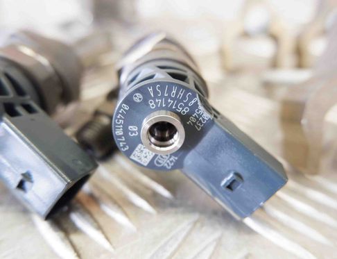 BMW 5 Series G30/G31 (2016-2023) Bränslesystem 8514148,8511626,0445010768,0445110743,8514154 15088881