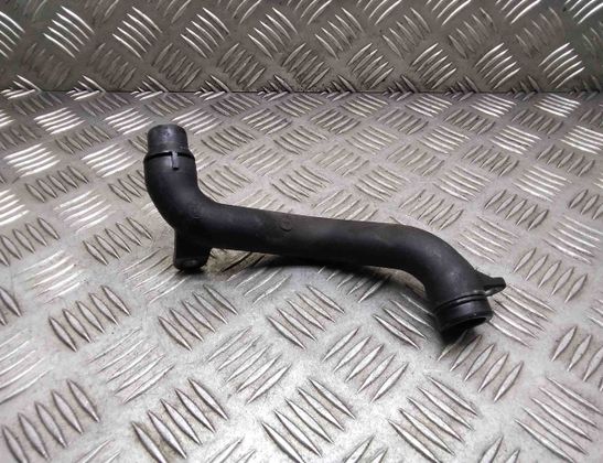 BMW 1 Series E81/E82/E87/E88 (2004-2013) Kylvätskeslangrör 780058302,7800583,11537800583 15452749