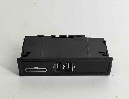 MERCEDES-BENZ GLC 253 (2015-2019) USB A2058200526 25163789