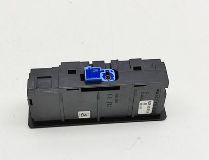 MERCEDES-BENZ C-Class W205/S205/C205 (2014-2023) USB A2058200226 32966170