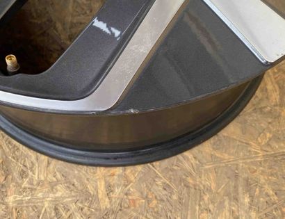 VOLKSWAGEN ID.5 1 generation (2021-2023) Hjuluppsättning 10A601025 29654661