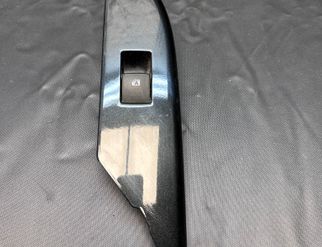 TOYOTA Hilux 8 generation (2015-2024) Bakre höger dörrfönsterkontrollbrytare 742720K400,742720K390 33031745