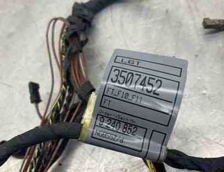 BMW 5 Series F10/F11 (2009-2017) Vänster främre dörrkablar 3507452,9240852,NGB55Z 22428647