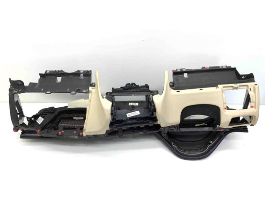 BMW X5 F15 (2013-2018) instrumentbräda 01017838,9320224,0643463 27310521