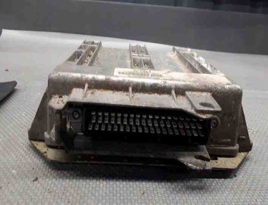 PEUGEOT 306 1 generation (1993-2002) Motorstyrenhet ECU 9631774280 27203304