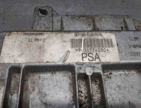 PEUGEOT 306 1 generation (1993-2002) Motorstyrenhet ECU 9631774280 27203304