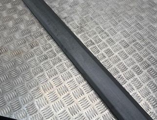 VOLVO XC60 1 generation (2008-2017) Främre höger dörrlist 31294844 32975269