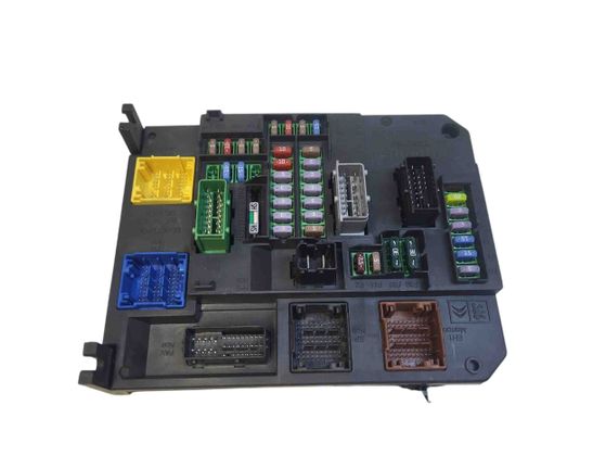 PEUGEOT 508 1 generation (2010-2020) Säkringsdosa A2C53383165 28821858