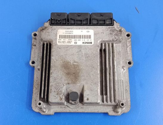 RENAULT Trafic 3 generation (2014-2023) Motorstyrenhet ECU 8200666516 32406279