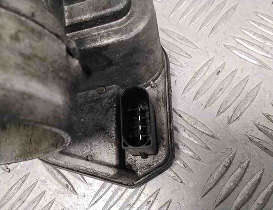 BMW 3 Series E90/E91/E92/E93 (2004-2013) Gasspjällskropp 7804373 29791741