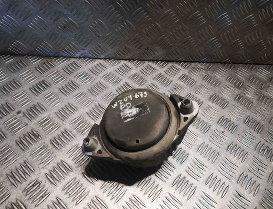 MERCEDES-BENZ C-Class W204/S204/C204 (2004-2015) Motorfäste på höger sida 2042404717,A2042404717 31058352