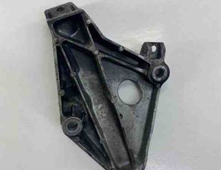 BMW 1 Series E81/E82/E87/E88 (2004-2013) Motorfäste höger sida ALS19CU3,6775041 30565670