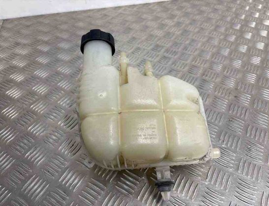 BMW 2 Series Grand Tourer F46 (2018-2023) Expansionskärl 7617362 30573465