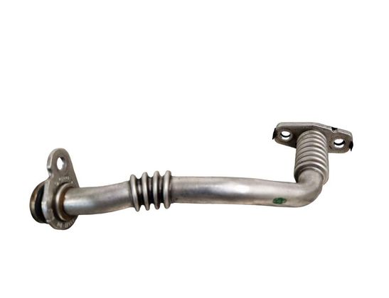 VOLKSWAGEN Passat B7 (2010-2015) Turbinsmörjrör 04L145736H 32958075