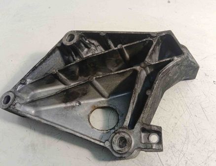 BMW 3 Series E90/E91/E92/E93 (2004-2013) Motorfäste på vänster sida 677504101 27589624