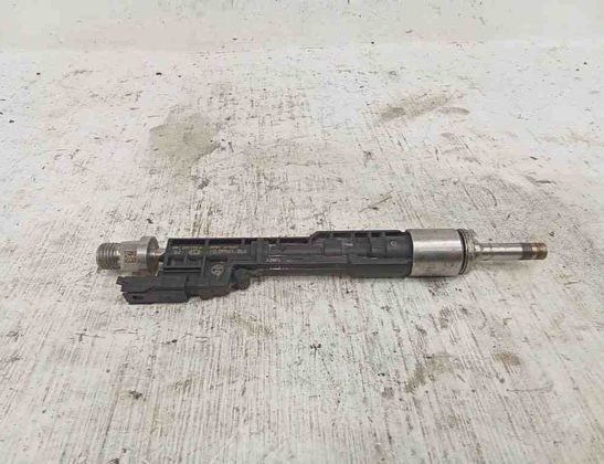 BMW 4 Series F32/F33/F36 (2013-2020) Bränsleinsprutare 8625397 31497741