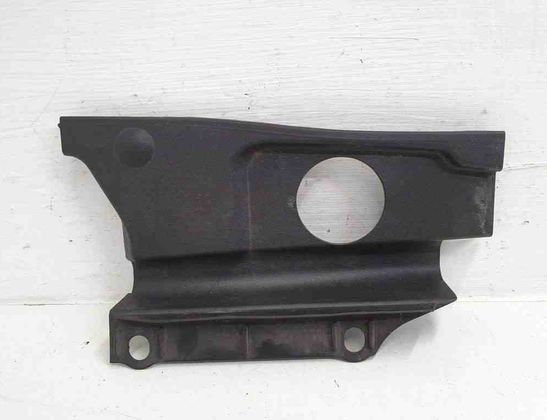 AUDI A5 F5 (2016-2024) Vingekomplettering 8S0821943A 31515909