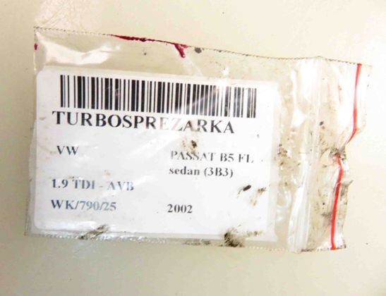 VOLKSWAGEN Passat B5 (1996-2005) Turboladdare 028145702H 31263050