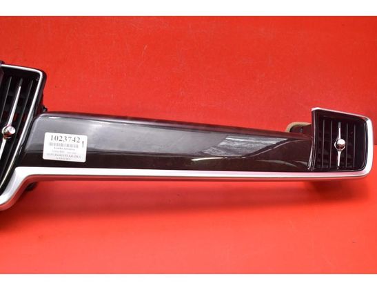 VOLVO S90 2 generation (2016-2023) Luftintagsgaller för kabin 31366590 32965196