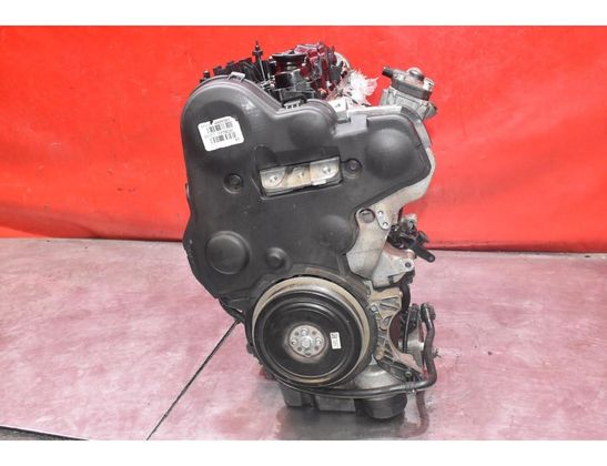VOLVO S90 2 generation (2016-2023) Motor D4204T14 32965409